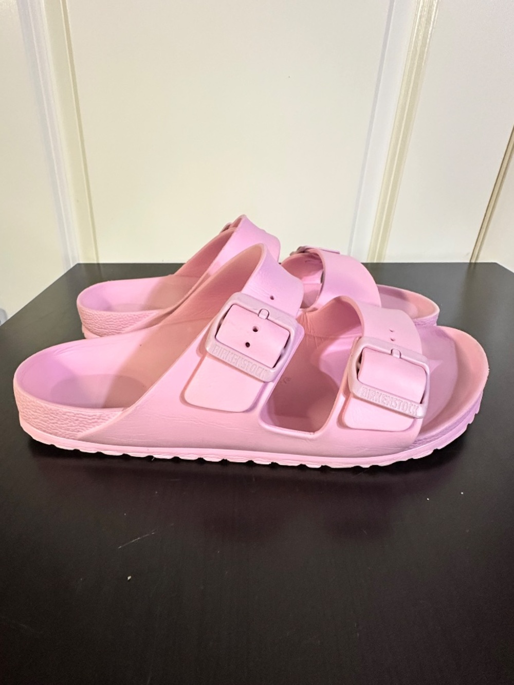 Birkenstock Arizona EVA sandals in the shade Fondant Pink. Womens - Picture 5 of 7